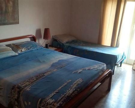 Casa Vivi' - Airport And City Lejlighed Napoli Eksteriør billede