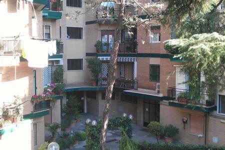 Casa Vivi' - Airport And City Lejlighed Napoli Eksteriør billede